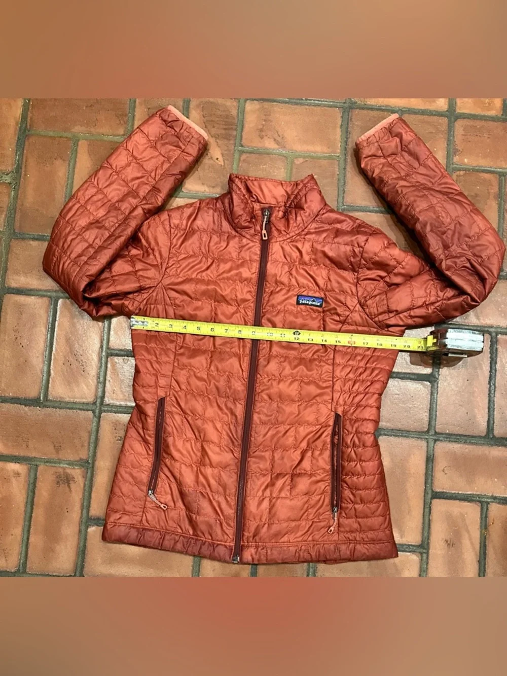 Patagonia Women's Nano Puff Jacket Burnished Red Size Medium - Picture 5 of 10